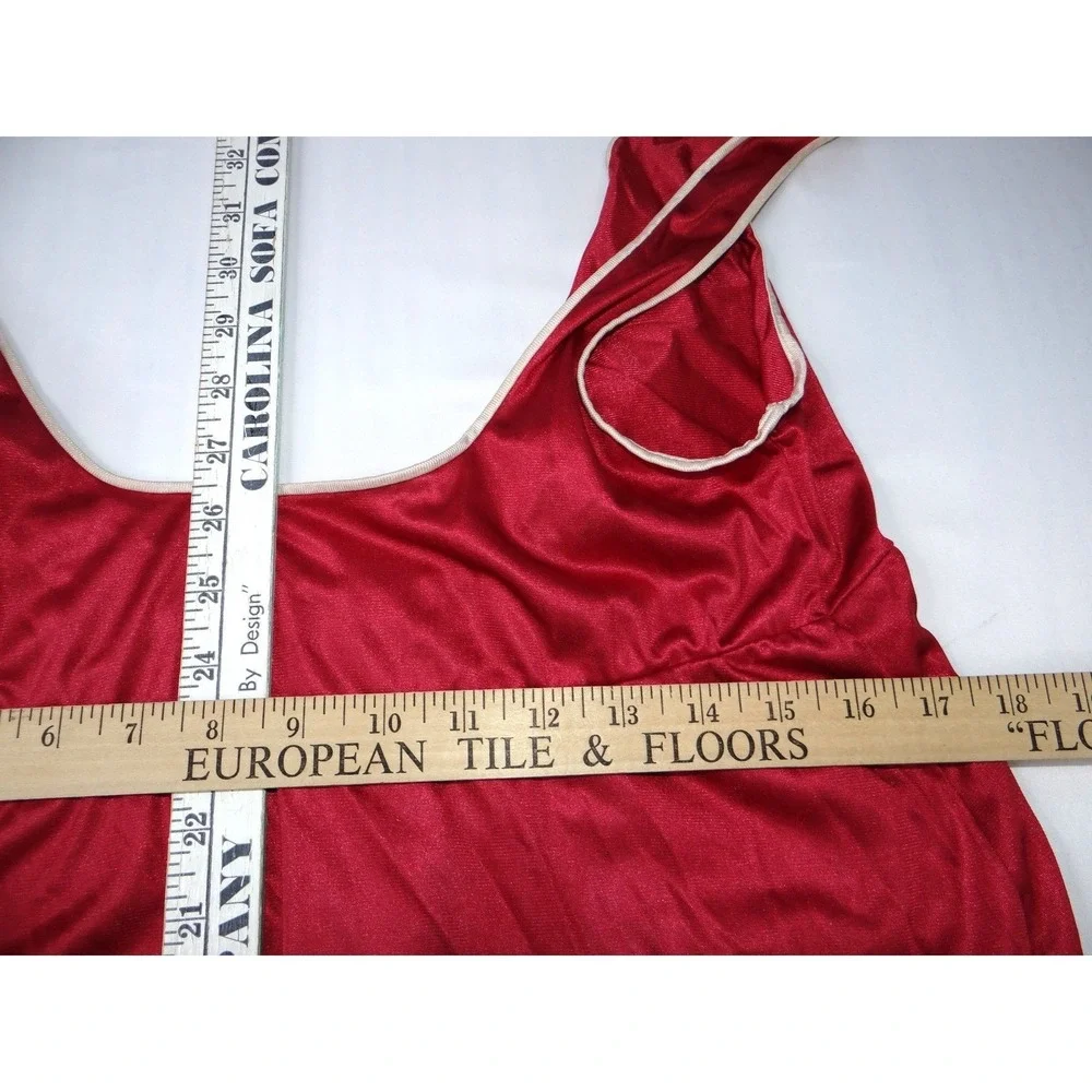 vassarette vintage red